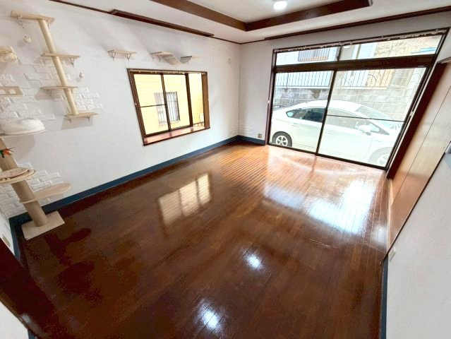 【居間・リビング】