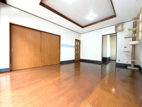 【居間・リビング】