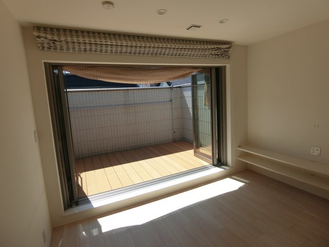 上丸子天神町戸建のバルコニー