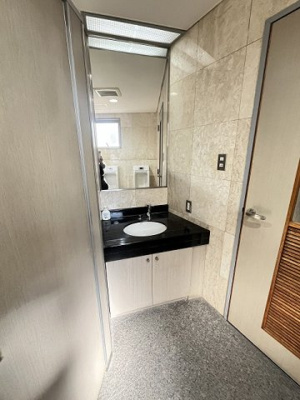 【トイレ】 | ニチワビル | 男性用トイレ