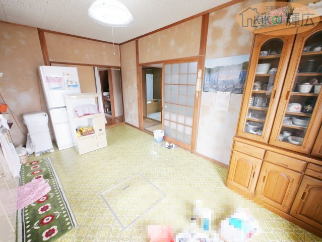 【居間・リビング】 | 明石市魚住町西岡　中古戸建
