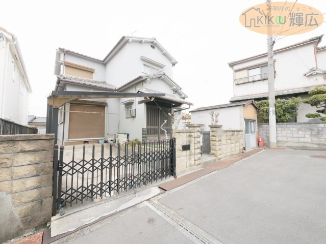 明石市魚住町西岡　中古戸建の外観