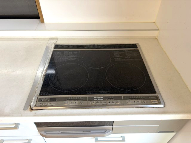 安曇野市三郷明盛　中古住宅のキッチン