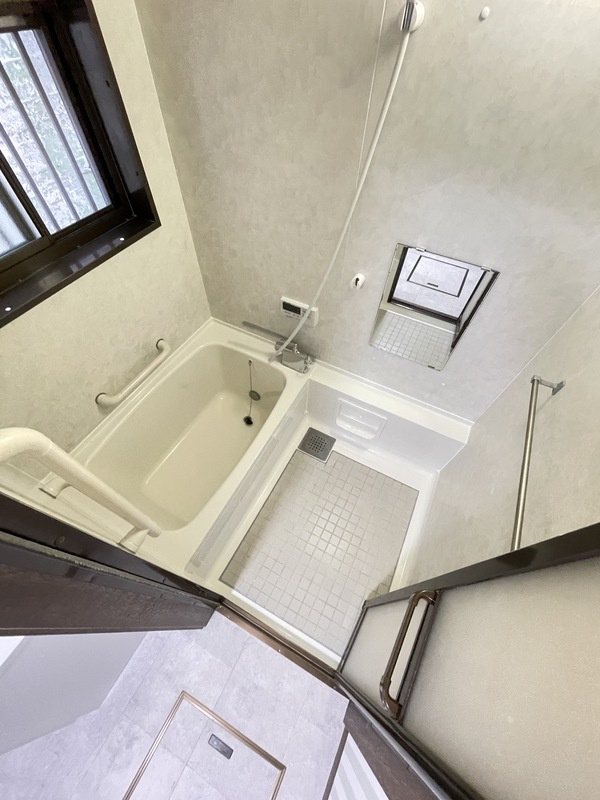 垂水区高丸七丁目テラスハウスの浴室
