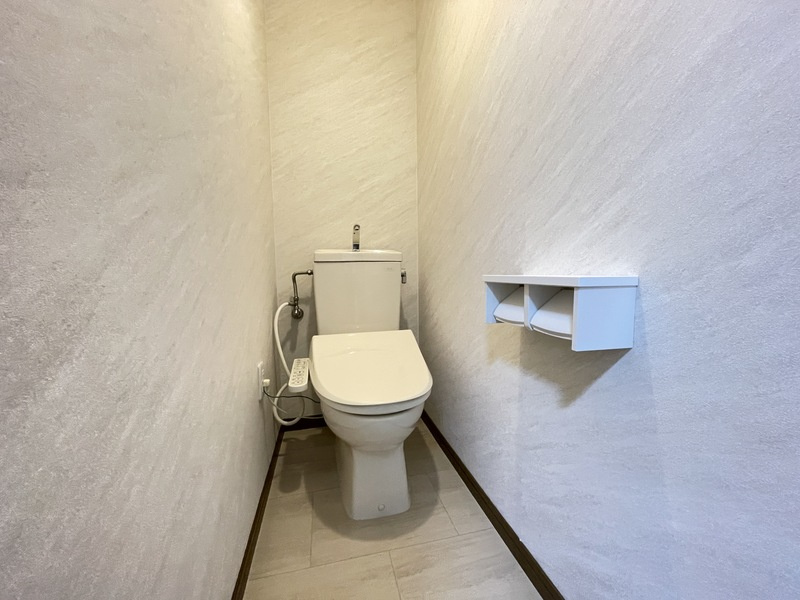 垂水区高丸七丁目テラスハウスのトイレ