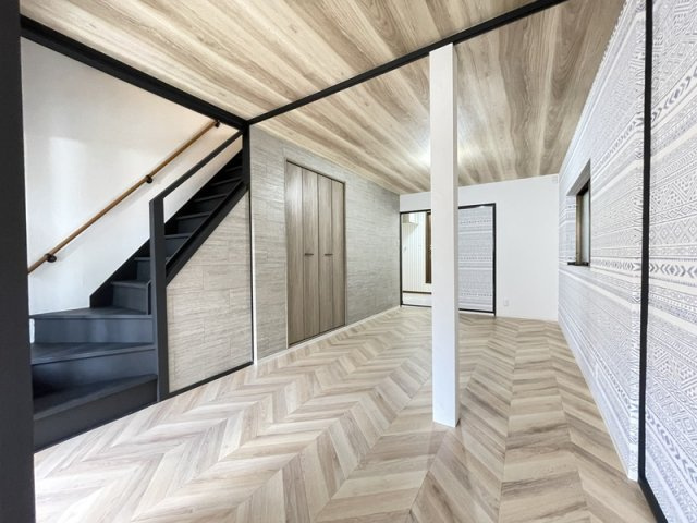 垂水区高丸七丁目テラスハウスの居間・リビング