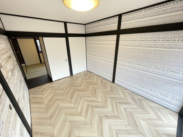 垂水区高丸七丁目テラスハウスの洋室