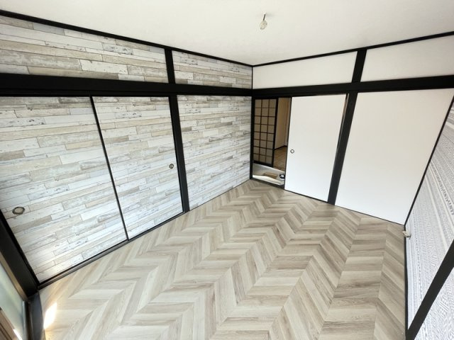 垂水区高丸七丁目テラスハウスの洋室