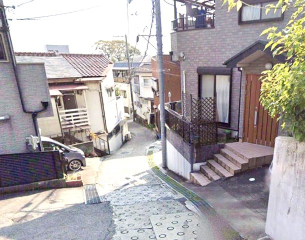 千鳥町2丁目の前面道路含む現地写真