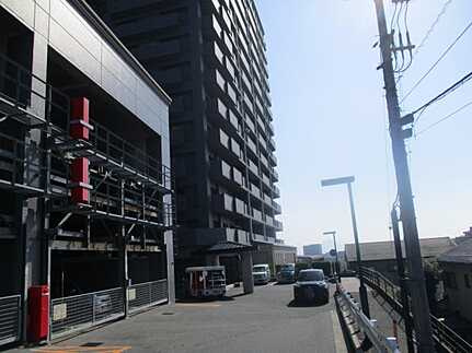 フローレンス田方ウイングテラスの駐車場