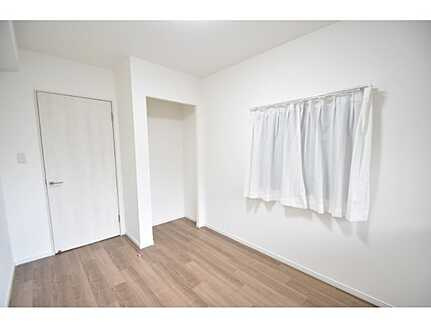 フローレンス田方ウイングテラスの洋室