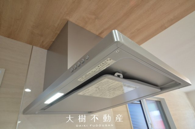 【キッチン】 | 綾瀬市寺尾釜田１丁目 新築戸建て 全7棟【仲介手数料無料】
