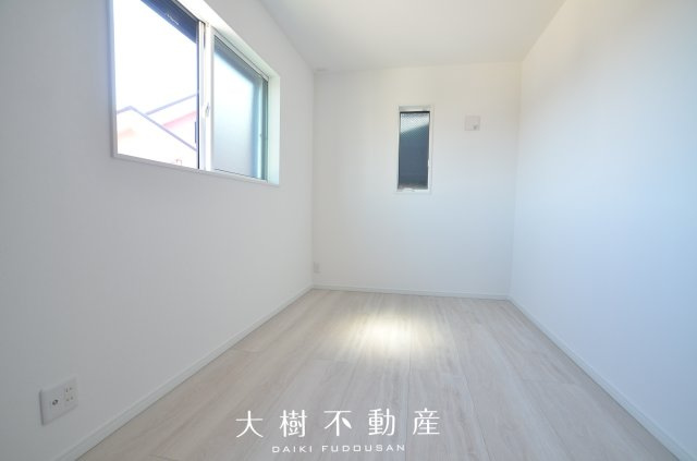 【洋室】 | 綾瀬市寺尾釜田１丁目 新築戸建て 全7棟【仲介手数料無料】 | 2階　洋室3（5.0帖）