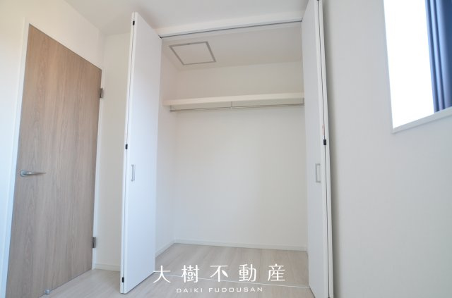 【洋室】 | 綾瀬市寺尾釜田１丁目 新築戸建て 全7棟【仲介手数料無料】 | 2階　洋室3（5.0帖）クローゼット