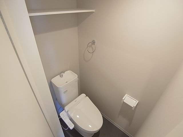 T.A海運町8丁目ⅢA棟のトイレ|ウォシュレット標準装備