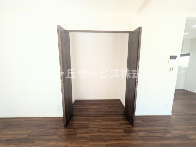 【収納】 | 磐田市見付 中古戸建て | リビングの収納です