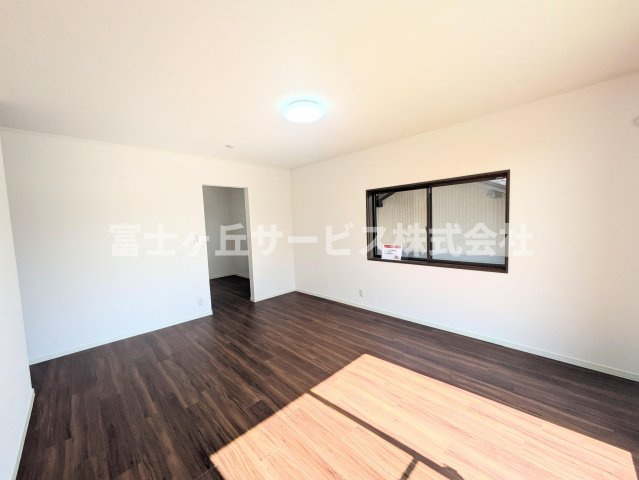 【寝室】 | 磐田市見付 中古戸建て | 寝室です