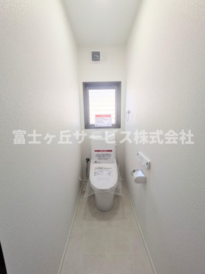 【トイレ】 | 磐田市見付 中古戸建て | トイレです