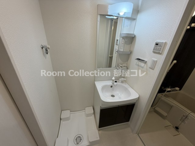 LaDouceur黒川Ⅱの洗面所|※同物件他部屋写真
反転、色違いの場合有
現況優先