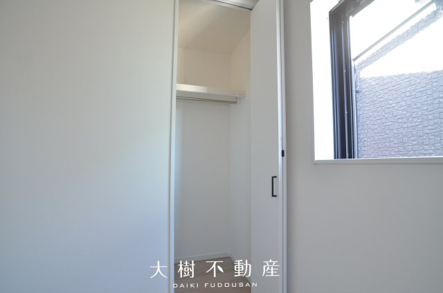 【洋室】 | 綾瀬市寺尾釜田１丁目 新築戸建て 全7棟【仲介手数料無料】 | 2階　洋室4（5.3帖）クローゼット