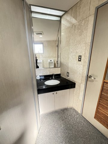 ニチワビルのトイレ|男性用トイレ