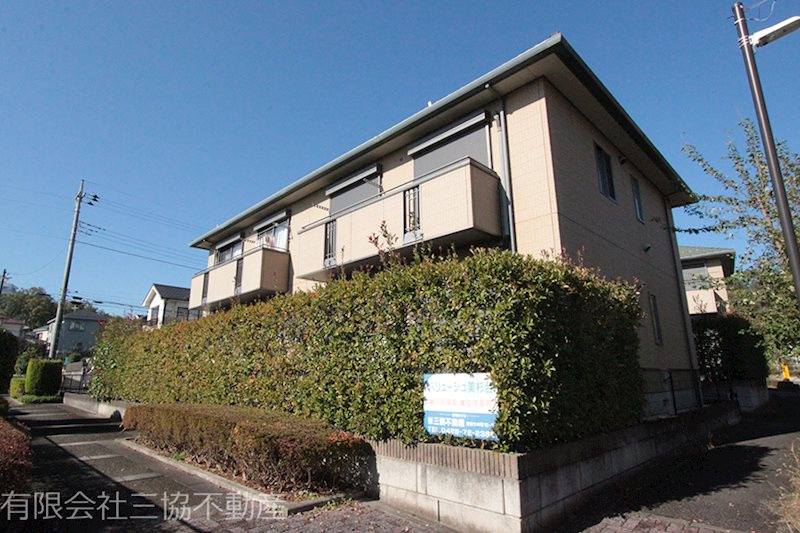 バリュージュ美杉台B