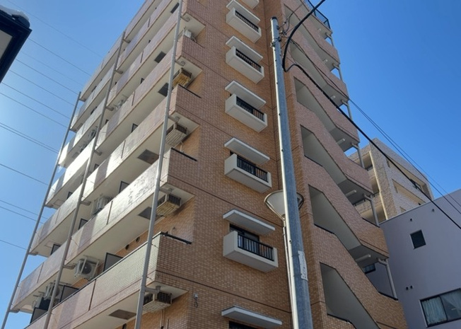【外観】 | ダイアパレス相模原Ⅲ | 景色重視でお家選ぶをするとスーパーが遠い！学校が遠い！など生活をするうえで利便性で困ることもあります。まず一度現地を見学する際に、周辺の施設などがあるかを確認し、暮らし始めた後のことを想像しましょう。