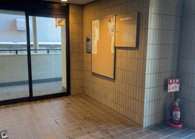 【内装】 | ダイアパレス相模原Ⅲ | 共有部分は、住民なら誰もが使える設備のこと。例えば駐車場やエレベーター、インターネット設備、セキュリティ設備などがあります。他にも、マンションの廊下・外部階段やエントランス・ゴミ置き場などがあります。