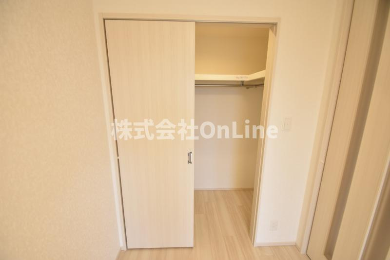 東大阪市森河内西２丁目の賃貸マンションの収納