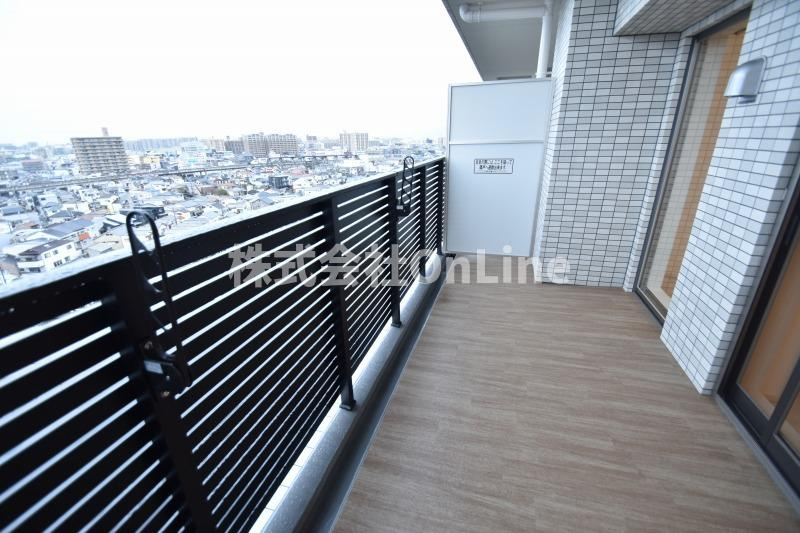東大阪市森河内西２丁目の賃貸マンションのバルコニー