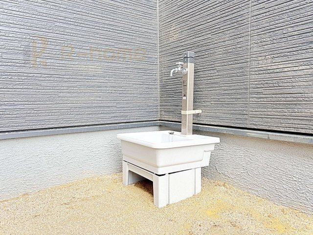 ひたちなか市八幡町2期　新築戸建て　1号棟の設備|洗車や汚れ物を洗う時に便利な立水栓！