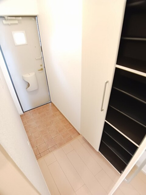 【玄関】 | エテルノ