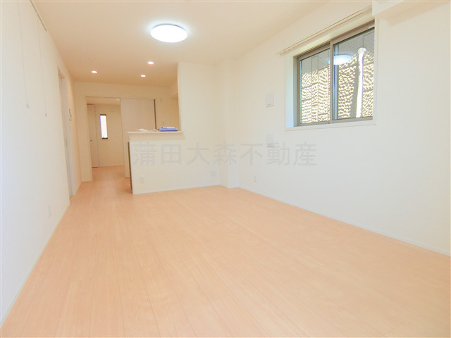 スカイハイム仲六郷の居間・リビング