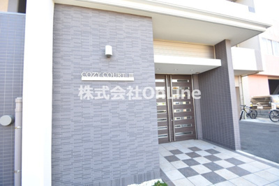 【エントランス】 | Cozy Court3