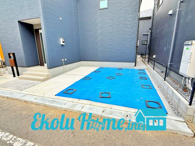 羽村市小作台第７　全６棟　２号棟の駐車場|駐車場があります