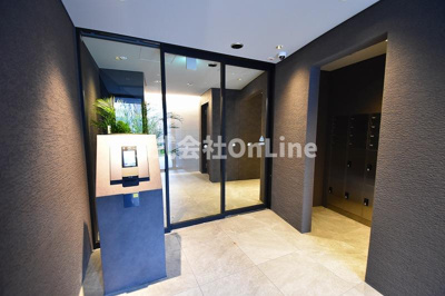 【エントランス】 | プレミアム長瀬駅前