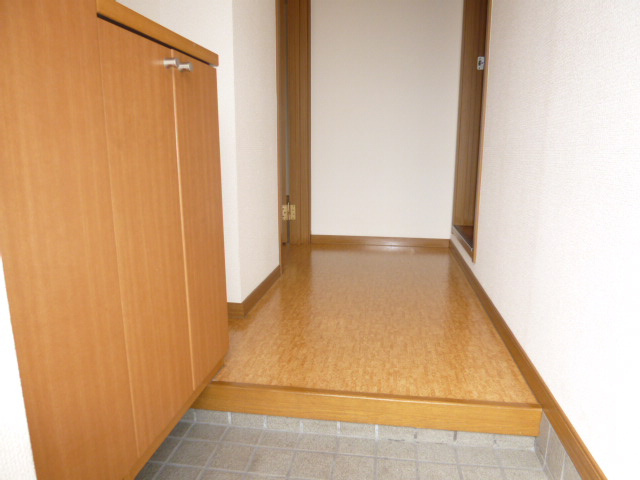 グランベリーＡの玄関