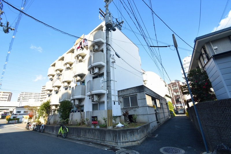 東大阪レジデンスの外観