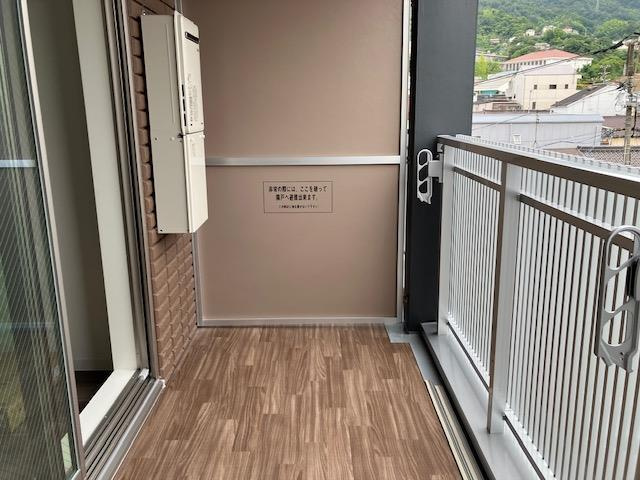 呉市本通２丁目の賃貸マンションのバルコニー