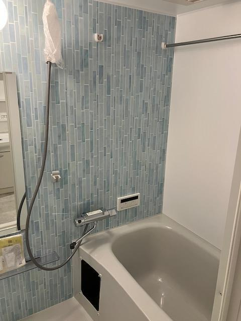 呉市本通２丁目の賃貸マンションの浴室