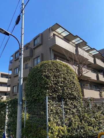 オーベル高田馬場の外観|オーベル高田馬場４階部分のお部屋は通常仲介手数料３３６万６０００円→０円！さらにキャッシュバック２７万円にて即日現地案内可能です！