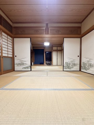 【和室】 | 沖田町　７DK　中古住宅