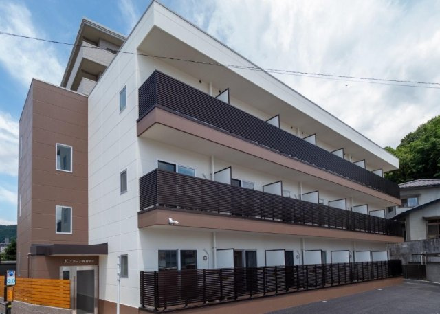 Fステージ阿賀中央の外観