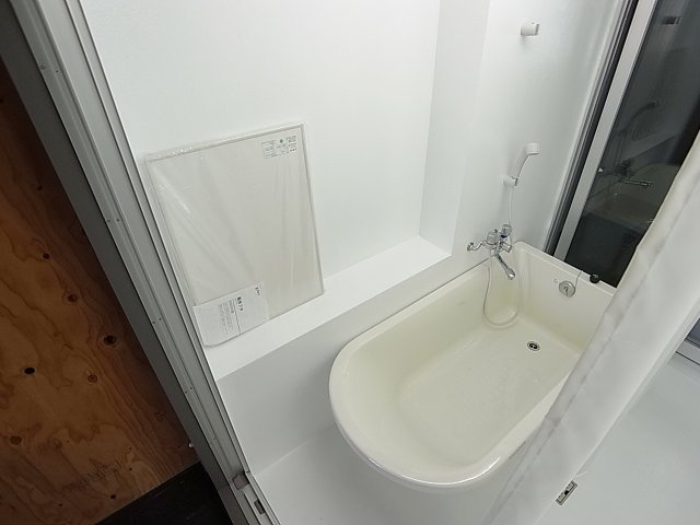 ベルトゥリー水木通の浴室|お洒落なバスタブがあなたを癒します