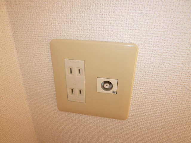 エルディム白楽の設備|電話モジュラー