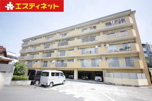 ピボットマンション生路の外観