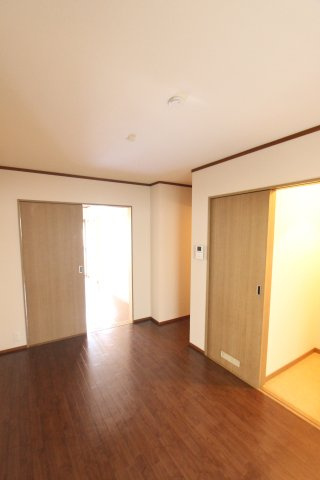 メゾン・ジュンの洋室