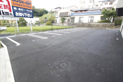 【駐車場】 | シャーメゾン　オークルート五位堂