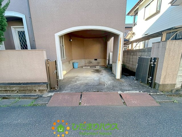 久喜市久喜東５丁目　中古一戸建て　の駐車場