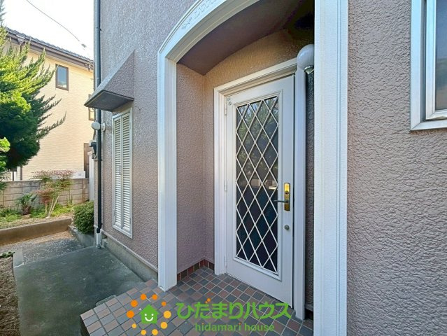 久喜市久喜東５丁目　中古一戸建て　の玄関